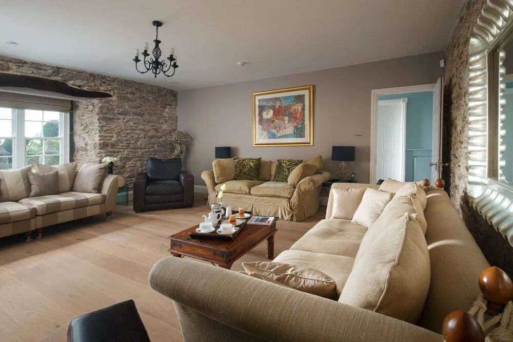 Strete Barton House