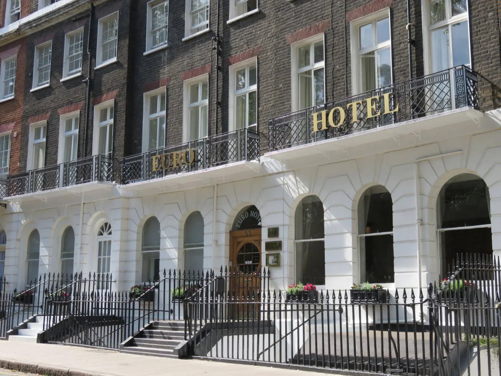 Euro Hotel