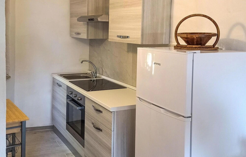 Amazing Home in Golfo Aranci With 2 Bedrooms