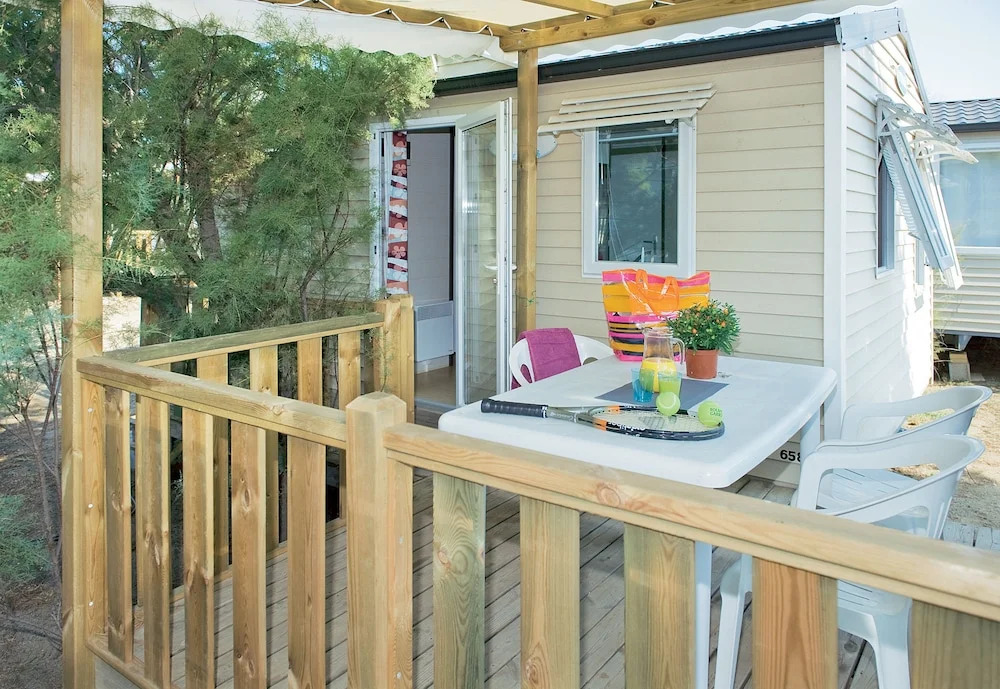 Les mobilhomes helvétiques 4 étoiles Mar Estang Canet en Roussillon