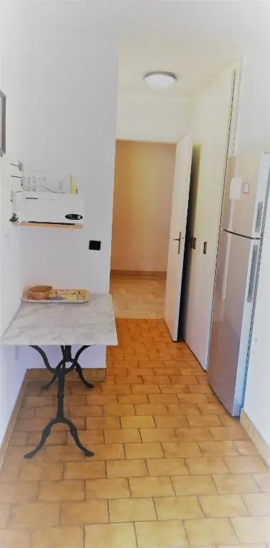 LES PINS Appartement a 5 mn à pied du Bord de Mer