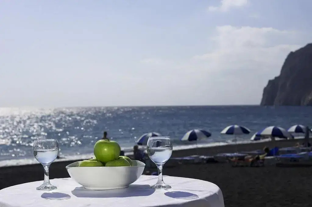 Santorini Reflexions Sea