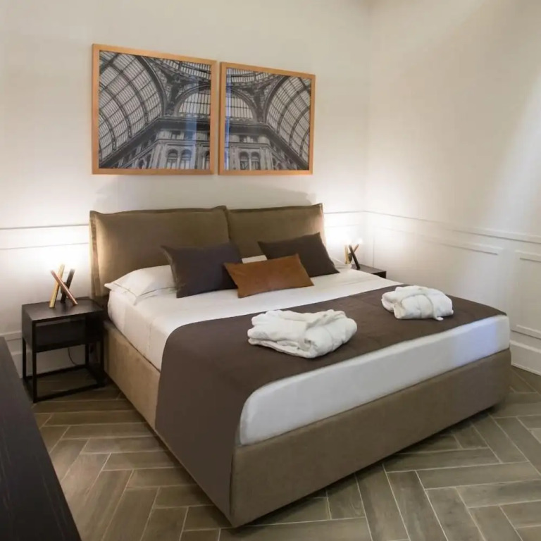 Umberto34-Luxury Home