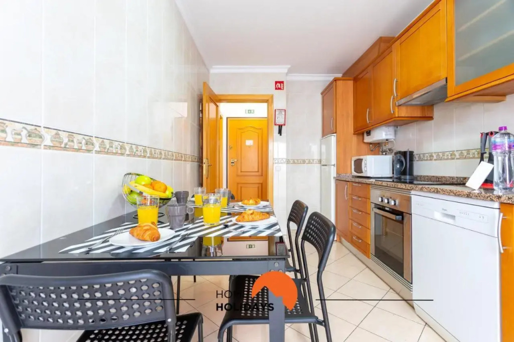 #001 Beautiful Flat Near the City Center, Beach