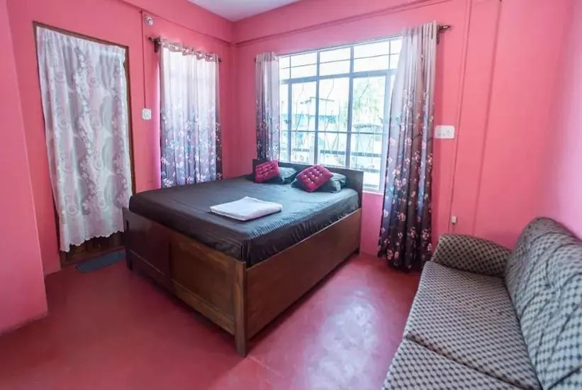 Pink Guest House