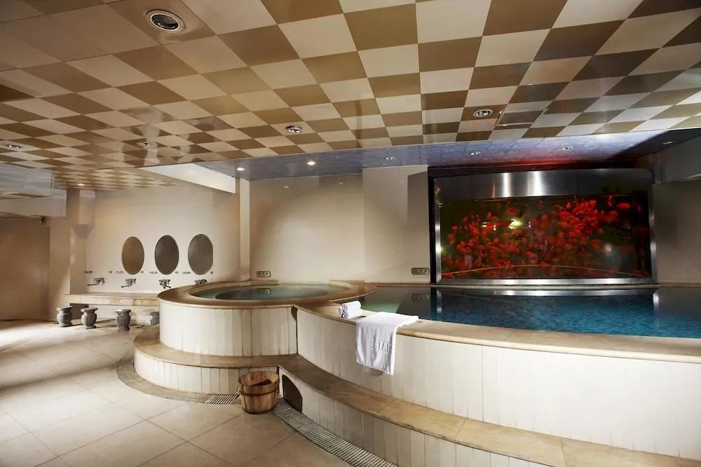 Jiang Su Hotel