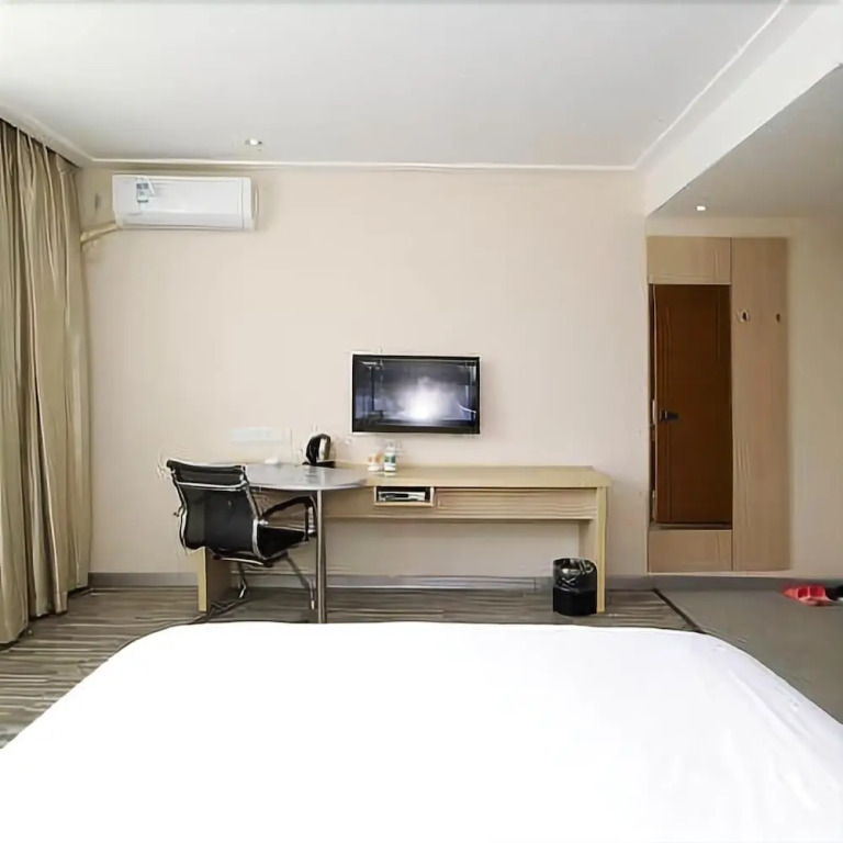 City Express Hotel