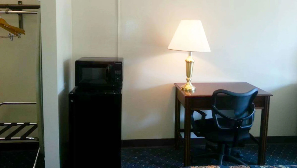 Stratford Motor Inn East Ellijay