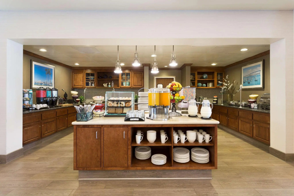 Homewood Suites by Hilton San Diego Airport-Liberty Station