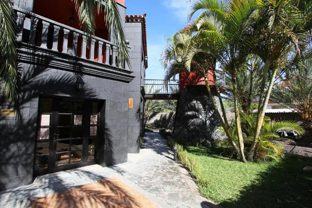 Apartamentos Punta Marina