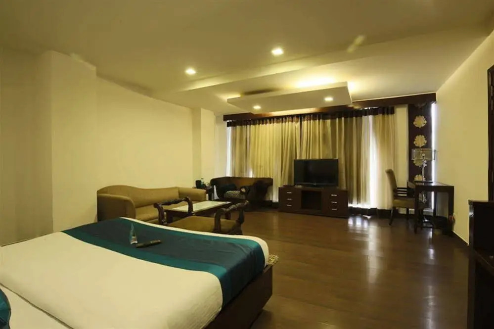 FabHotel Lajpat Nagar
