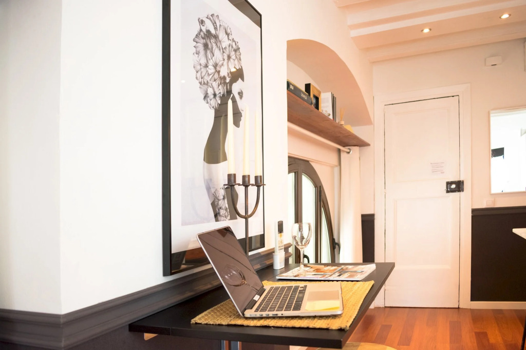 Port in Barcelona with 1 bedrooms and 1 bathrooms
