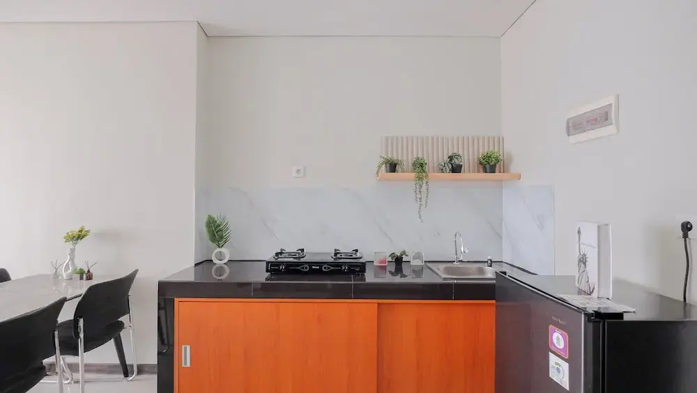 New Furnished And Elegant 2Br At Nifarro Park Apartment