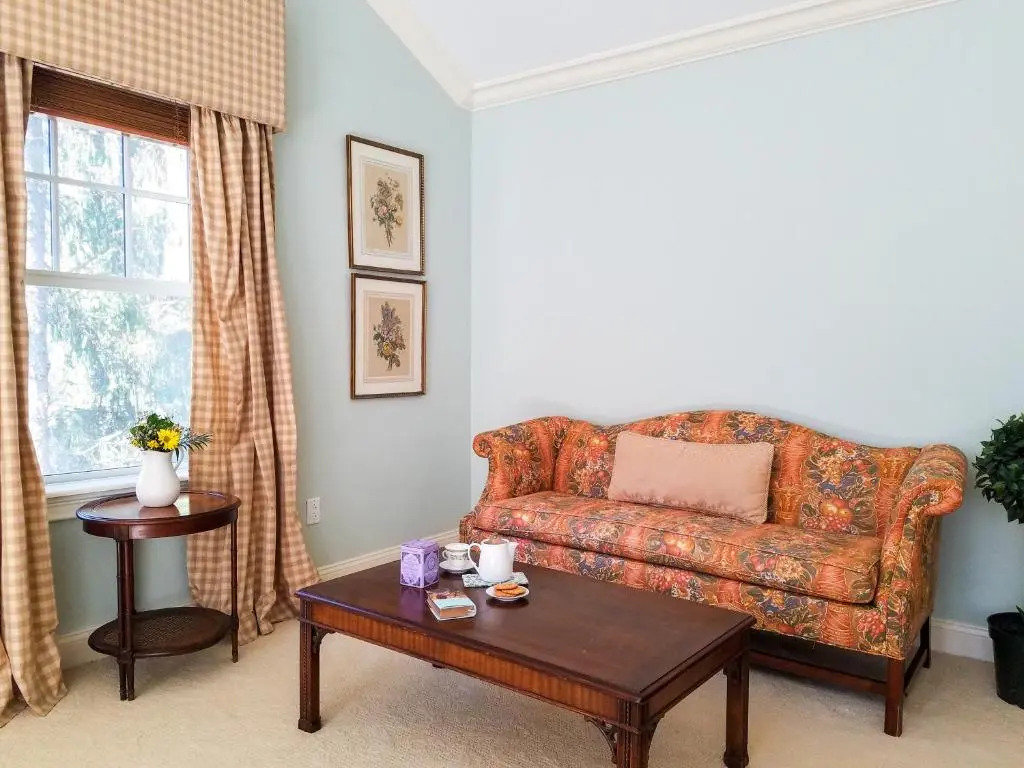 Copper Beech Inn