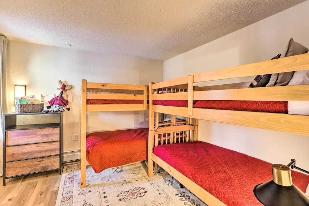 Breckenridge Condo w/ Gas Grill < 1 Mi to Peak 8!