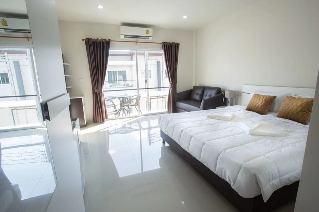 Le Fay Airport Residence