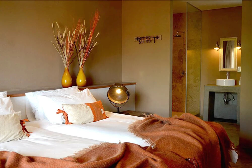 The Village Courtyard Suites