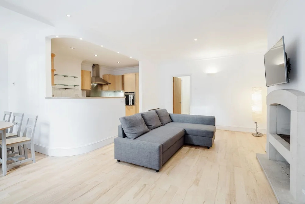 Nevern sq 2 Bed 2 Bath Cromwell