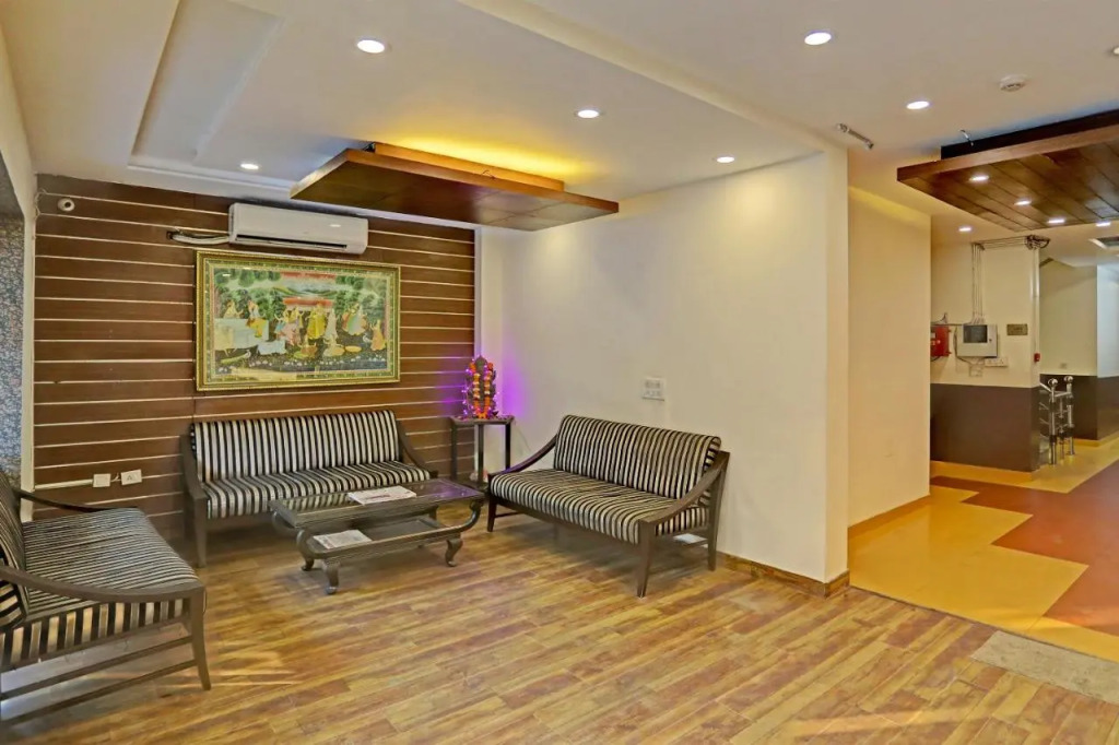 Hotel Grand Tushar