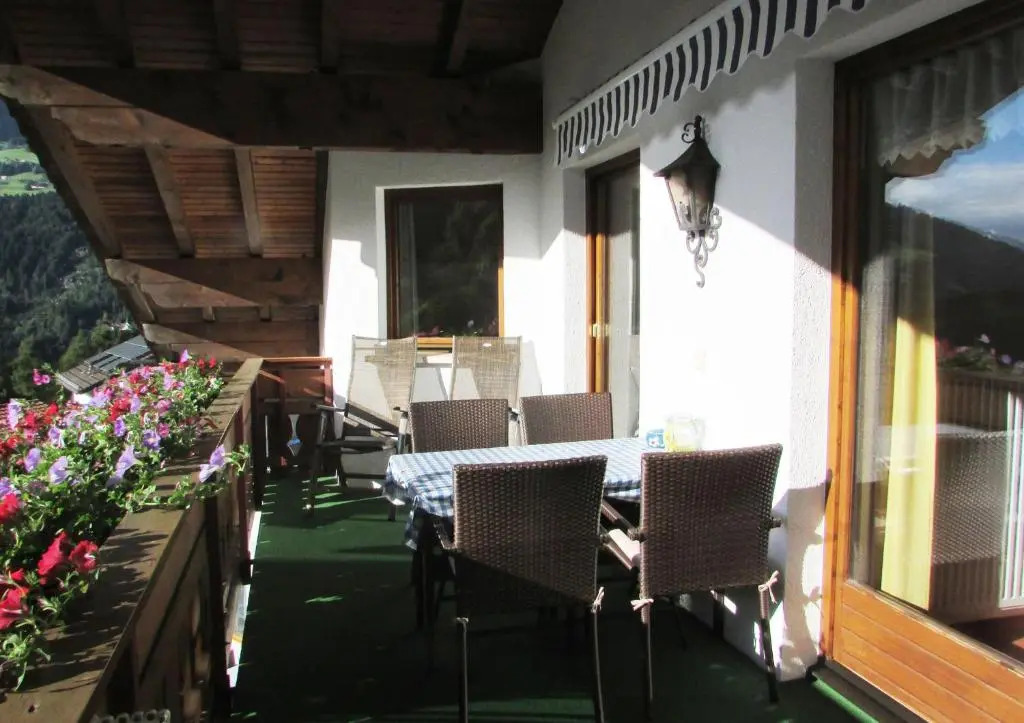 Appartements Platzis