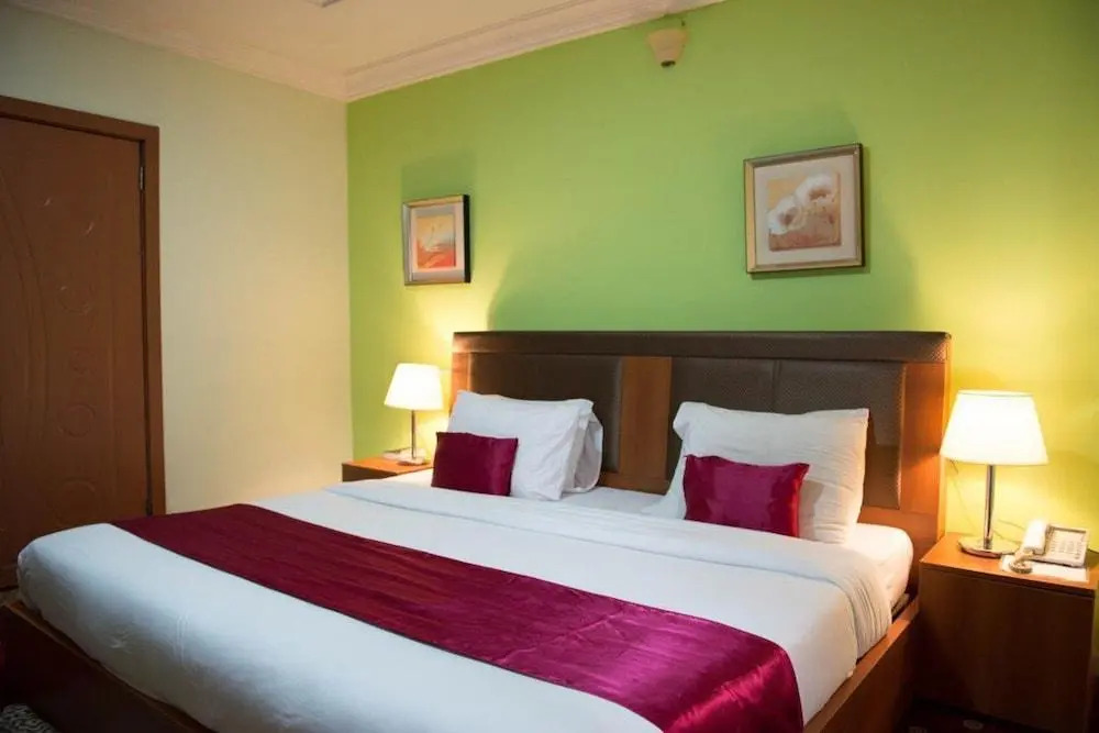 Grand Ibro Hotel