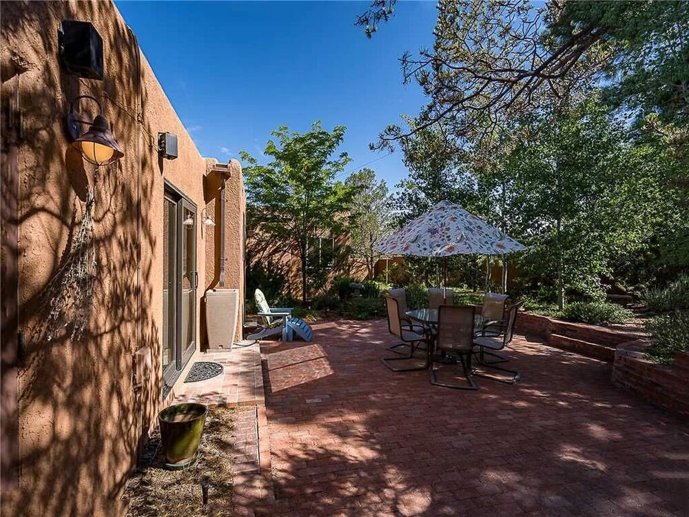 Casa Galleria, 3 Bedrooms, Wifi, Fireplace, Fenced Yard, Sleeps 9