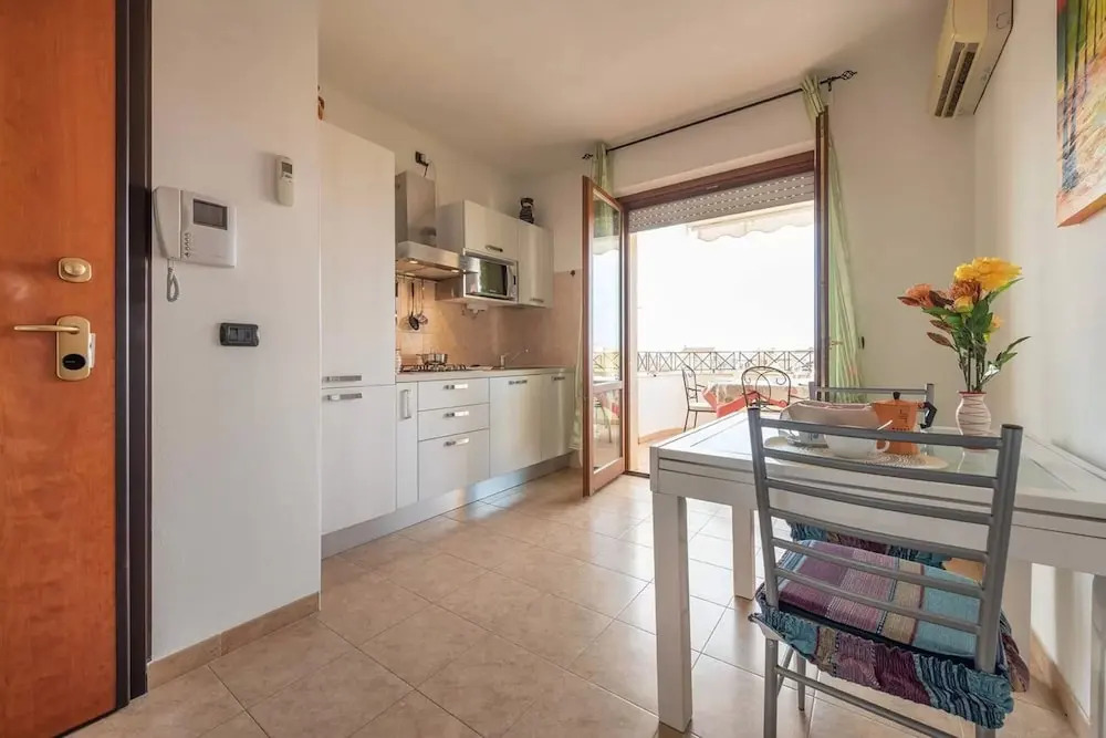 Comfortable Flat Near Alghero Beach