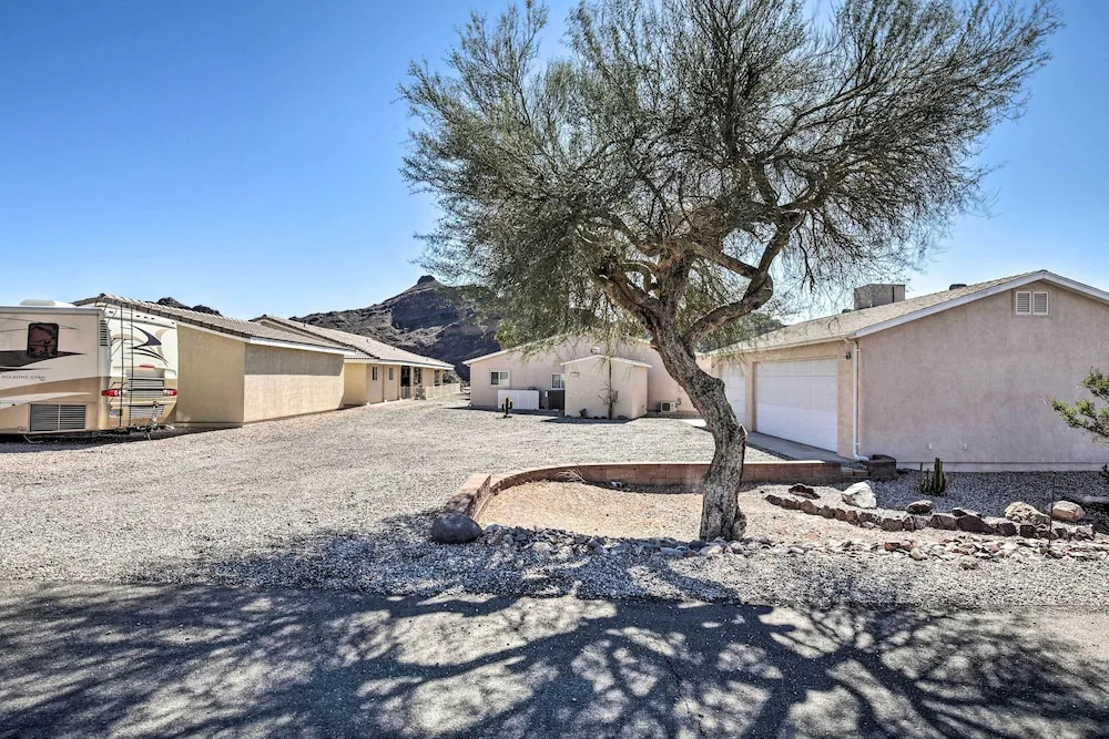 Sun-dappled AZ Abode w/ River & Mtn Views!