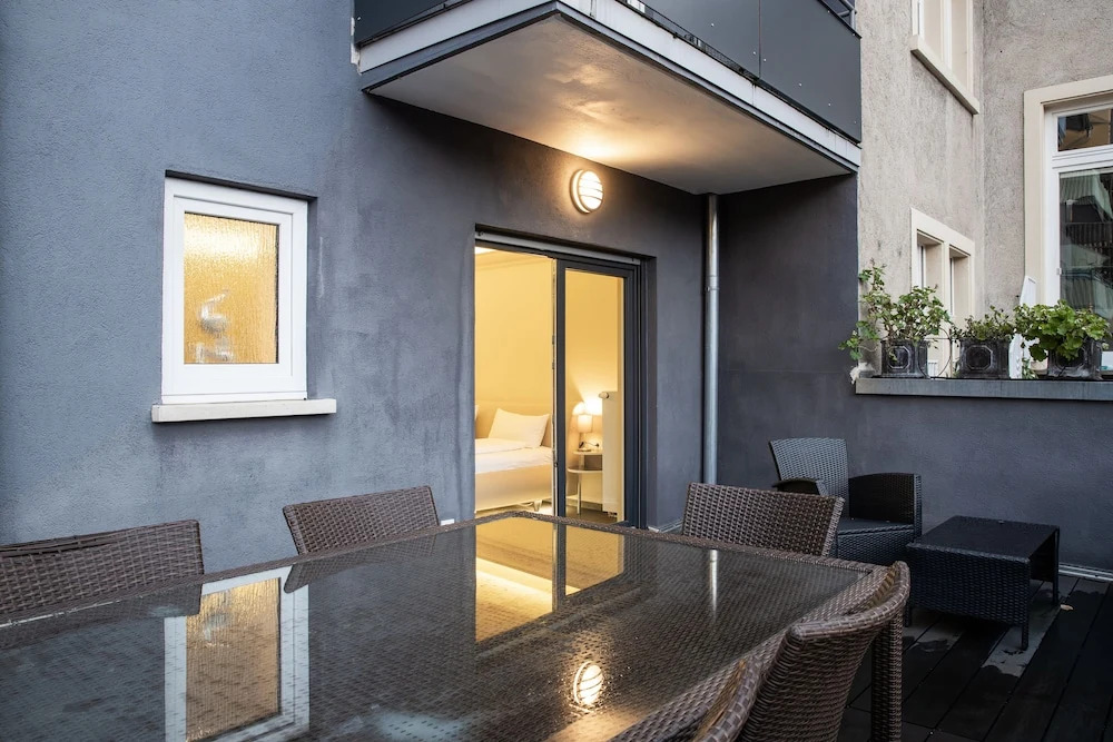 Nomad Serviced Apartments