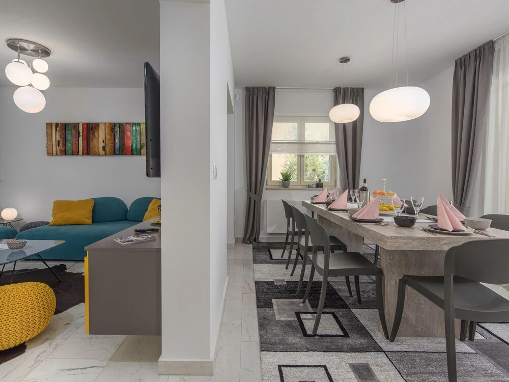 Villa With Private Pool in a Quiet Location With Garden and Grill