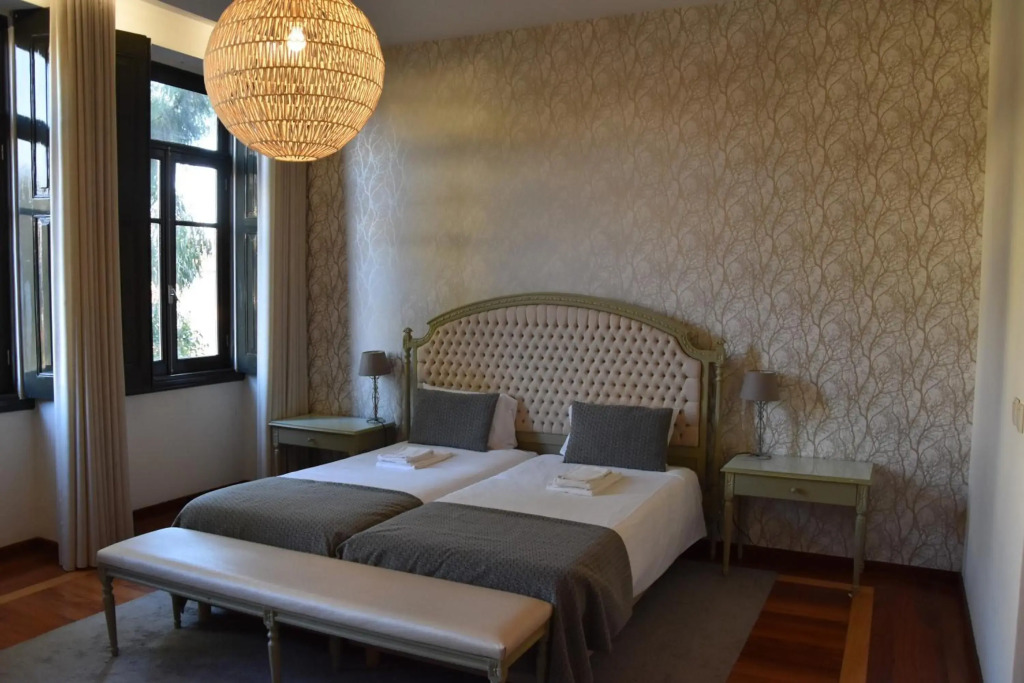 GR Suites