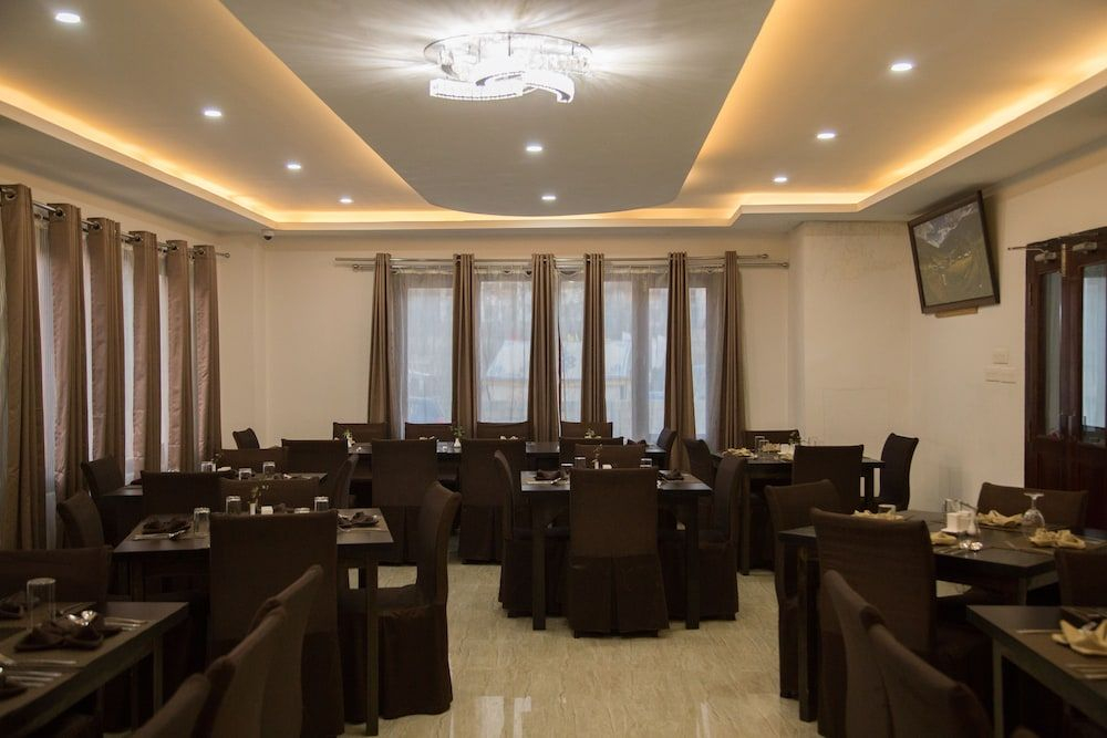 Hotel Riverside
