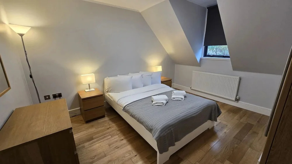 Westciti Chatsworth Road Apartments