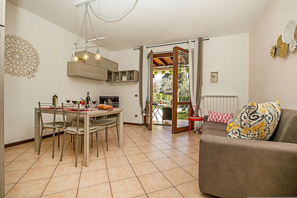 Borgo Degli Ulivi in Toscolano Maderno