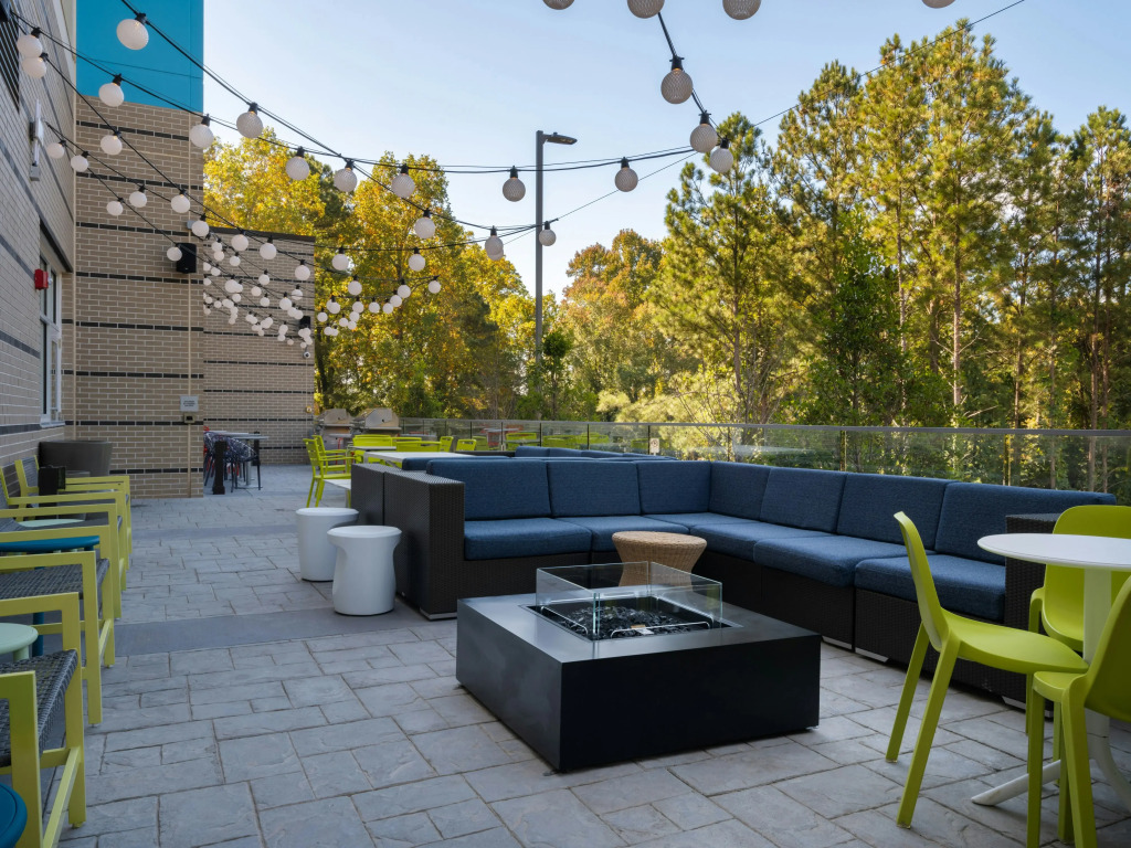 Home2 Suites By Hilton Atlanta Airport College Park