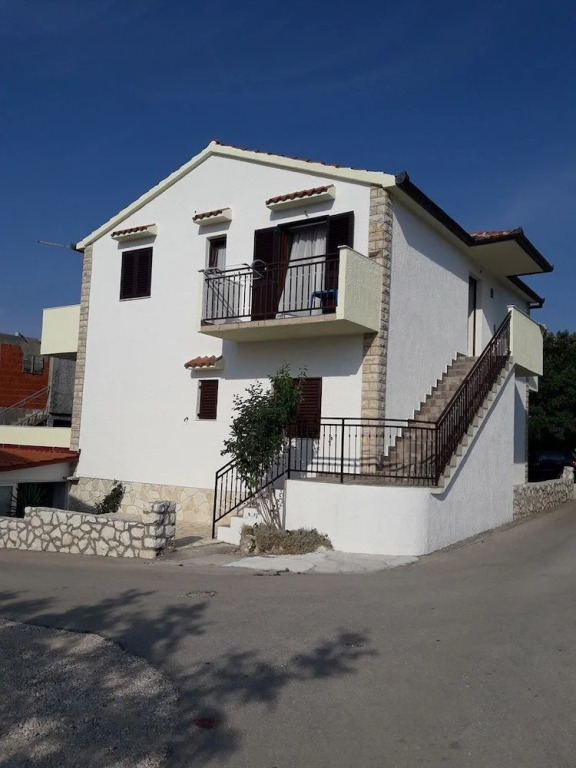 Apartments Pleadin / Three Bedroom A3