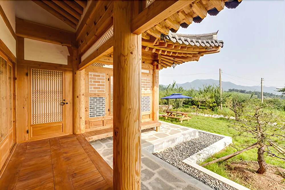 Suncheon Myeongga Hanok Pension
