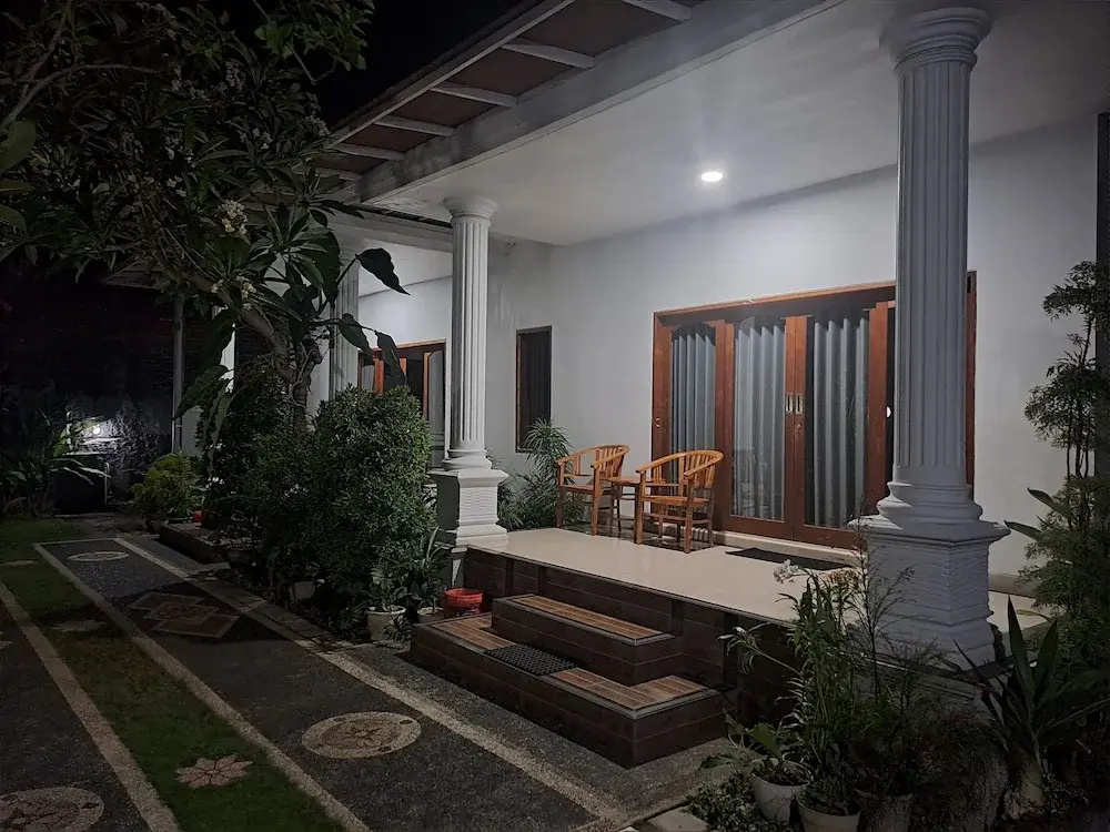 Srinadi Guest House Lovina