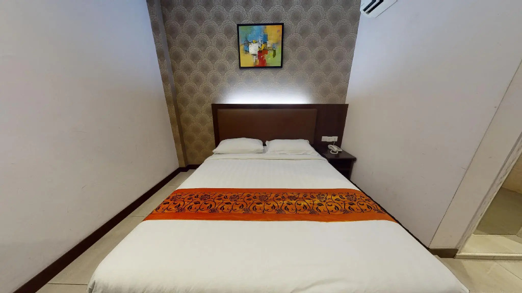 Sunrise Hotel