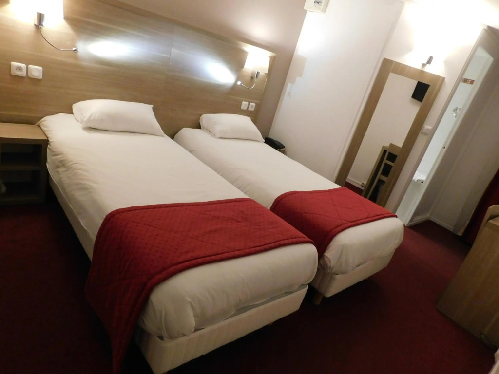 Hôtel Ambacia, Tours Sud