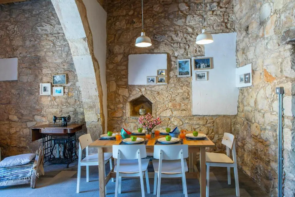 Akamantida Platia