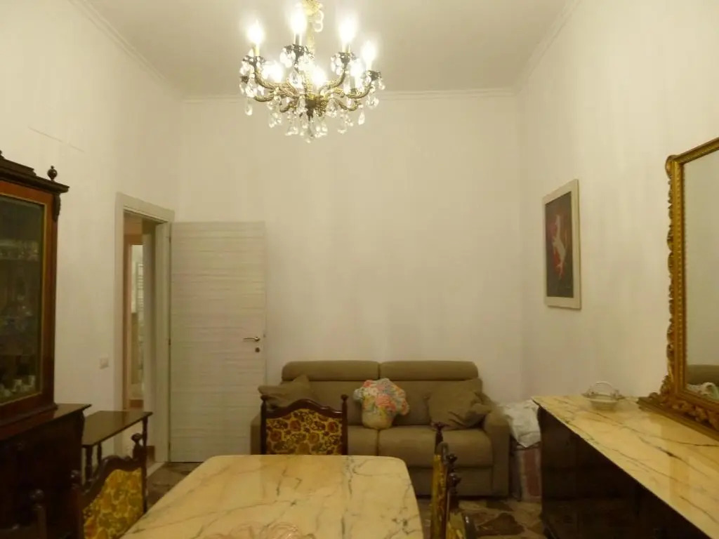 Termini Station apartment AI DUE CORTILI presso le mura aureliane