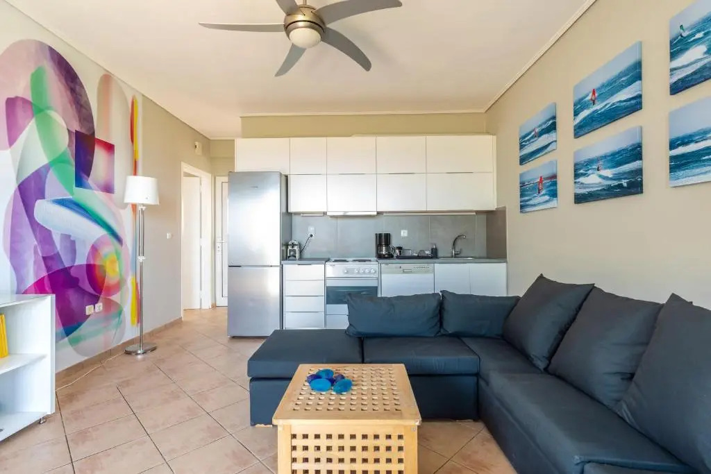 Athens windsurfing, Artemida Loutsa, Seaside Apartment