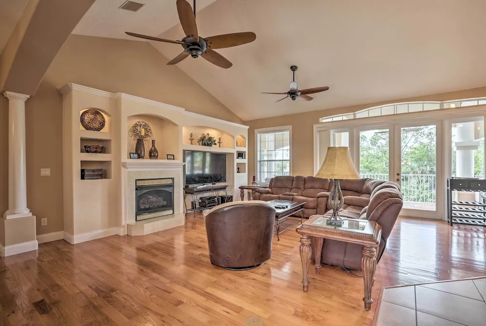 Luxury Palm Coast Home w/ Dock & Game Room!