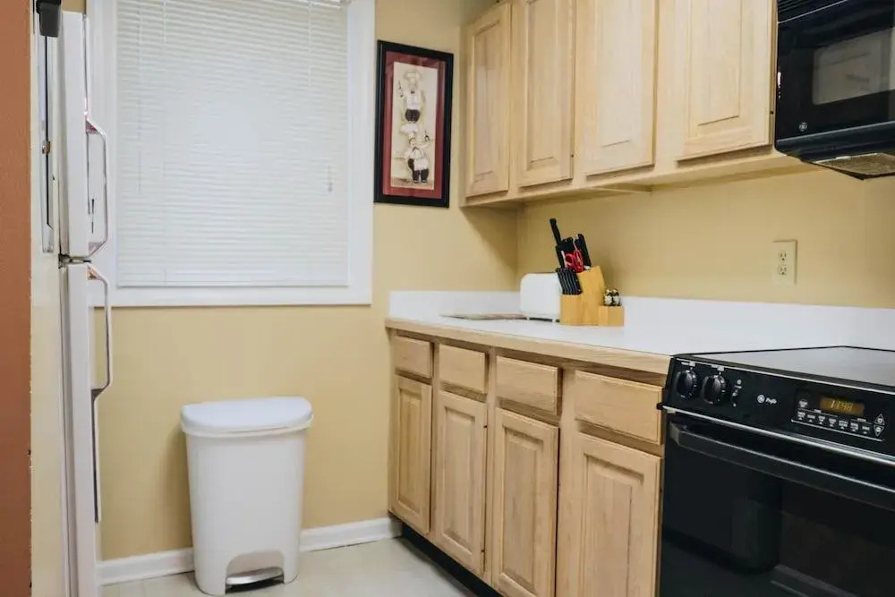 Spinnaker Condo 1550 by RedAwning