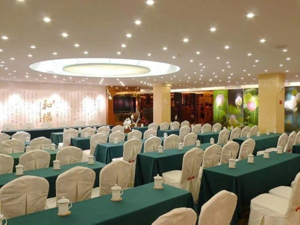 Ji Hotel Jiangyin Renmin Road Pedestrian Street