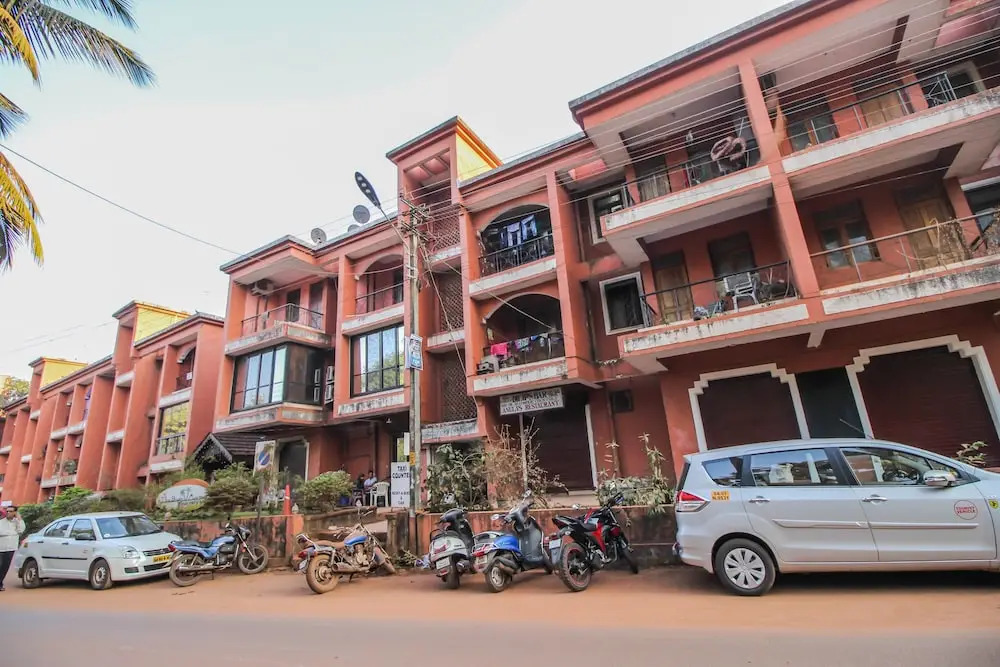 OYO 10906 Home Modern 1BHK Baga