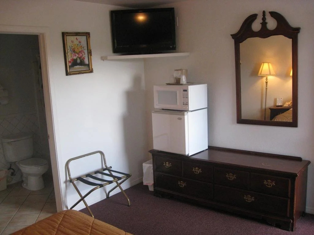 Balanced Rock Inn