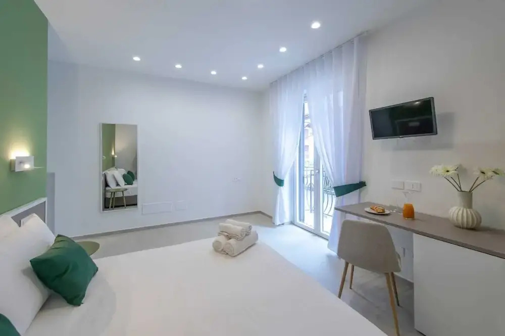 Rossy Palace - Amalficoast Suites