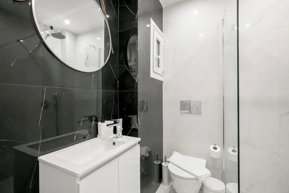 Mellow 2-Bedroom Apartment in Athens